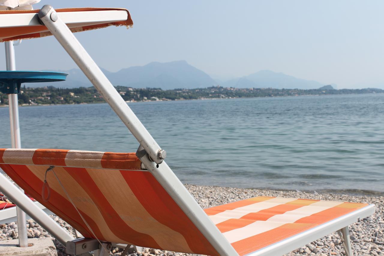 Lake Garda Beach Hostel Padenghe sul Garda Exteriér fotografie